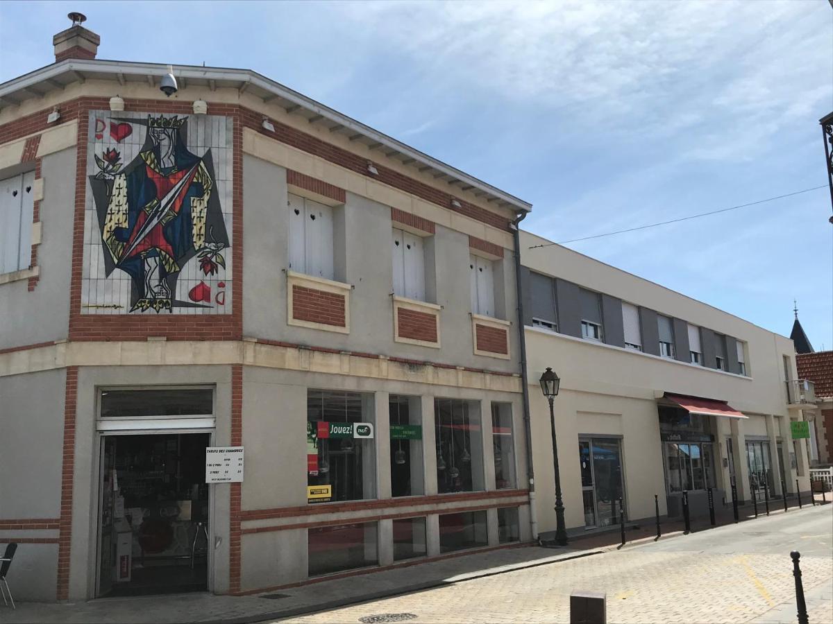 Hotel La Dame De Coeur Soulac-sur-Mer Exterior foto