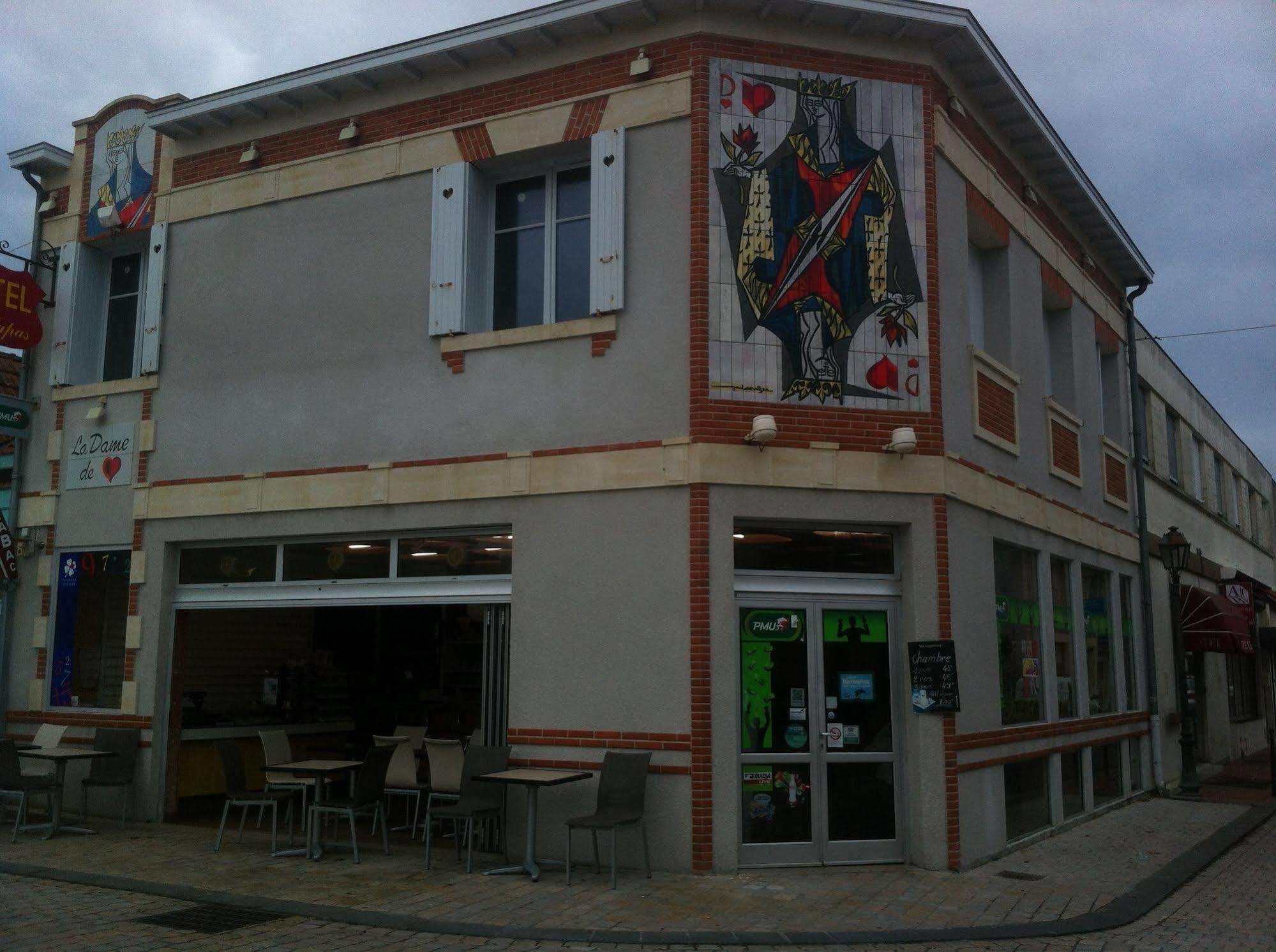 Hotel La Dame De Coeur Soulac-sur-Mer Exterior foto